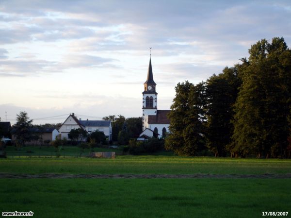 Eglise protestante
Vue sur l'Eglise protestante depuis le sud du village (dÃ©chetterie)
Keywords: Eglise Protestante Mertzwiller